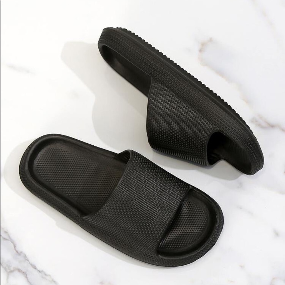 Black Joanna Textured Rubber Sliders - Picture 2 of 3